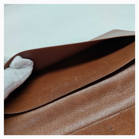 Louis Vuitton Monogram Check Book Wallet - Picture 6 of 10